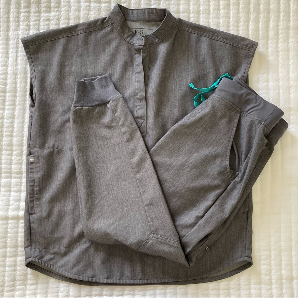 Figs Scrubs Gray